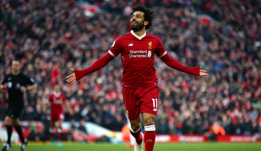 شاهد صور عائلة محمد صلاح التي نشرها على مواقع التواصل
