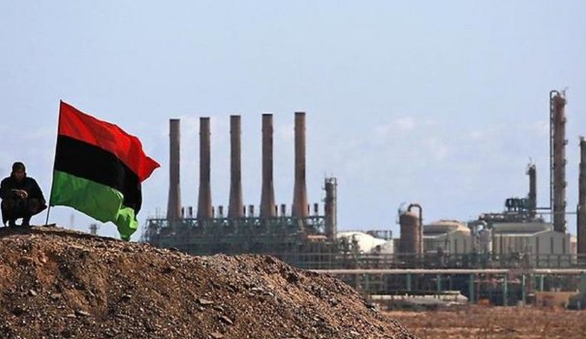 ليبيا تطالب بعدم رفع التجميد عن أرصدة القذافي المجمدة
