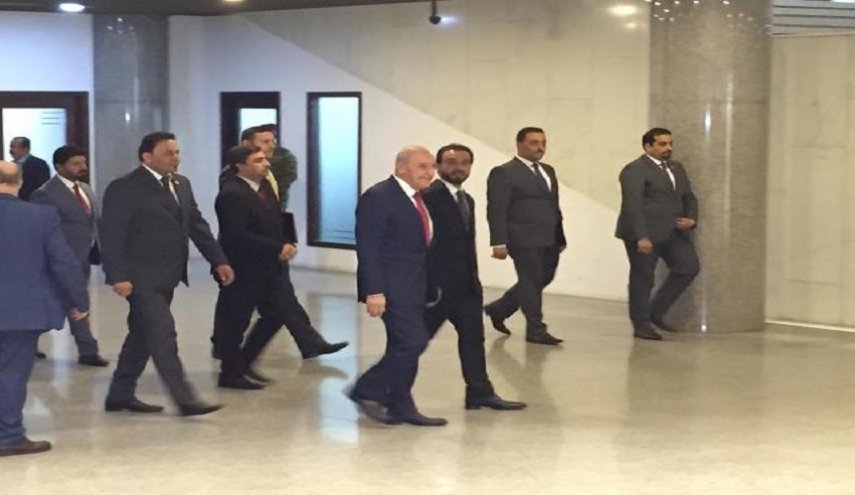 بري يصل إلى مبنى البرلمان في بغداد