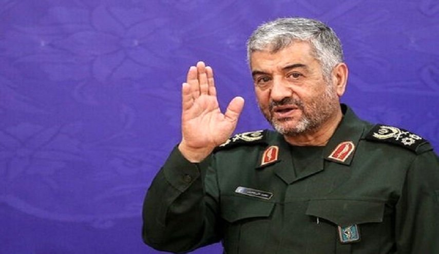 اللواء جعفري: حرس الثورة باق الى جانب منكوبي السيول