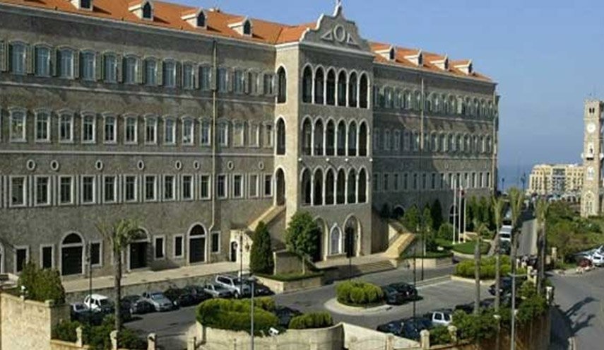 الاخبار: لبنان مضطر للتفاوض مع سوريا على ترسيم الحدود البحرية قبل بدء التنقيب