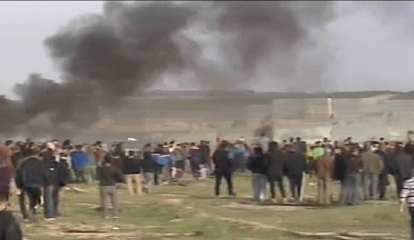 83 إصابة برصاص الاحتلال وعشرات الاختناقات في غزة  