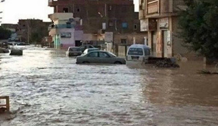الأمطار تدمر أكثر من 400 منزل في تايلاند
