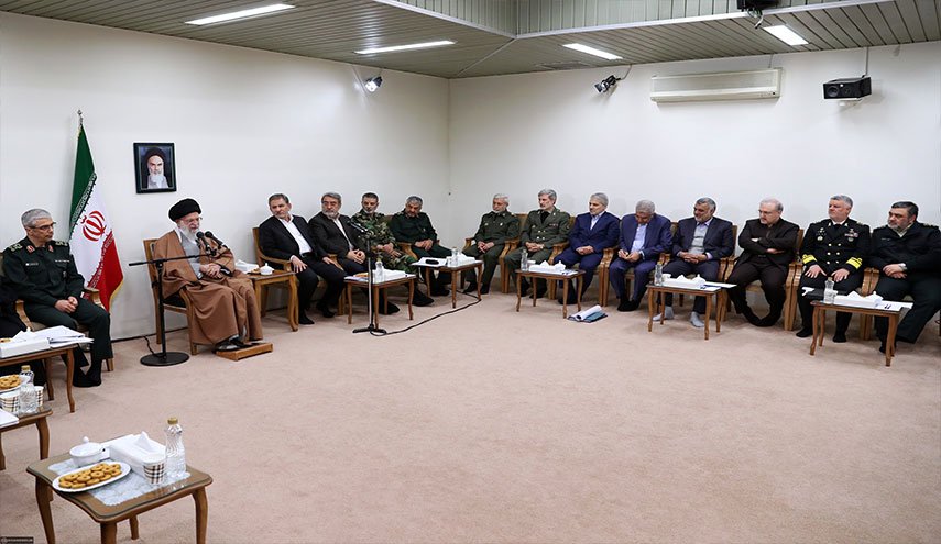 تفاصيل لقاء قائد الثورة مع كبار المسؤولين حول السيول الاخيرة