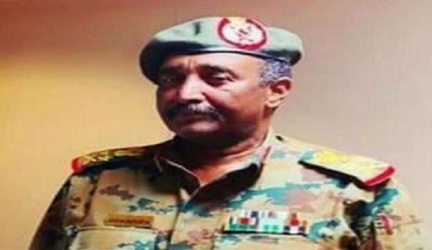 البرهان يوجه بمصادرة أملاك شخصيات بنظام البشير 