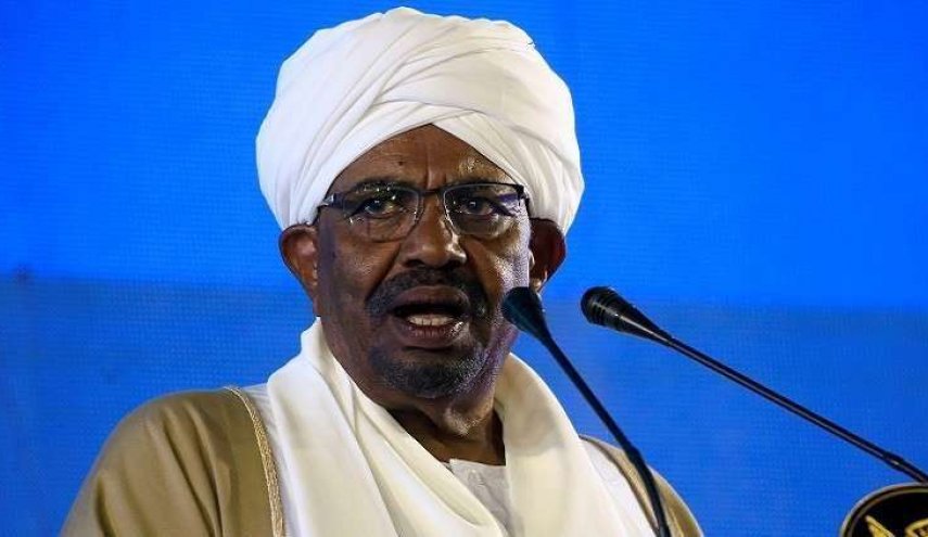 حزب البشير يطالب بإخلاء سبيل قادته