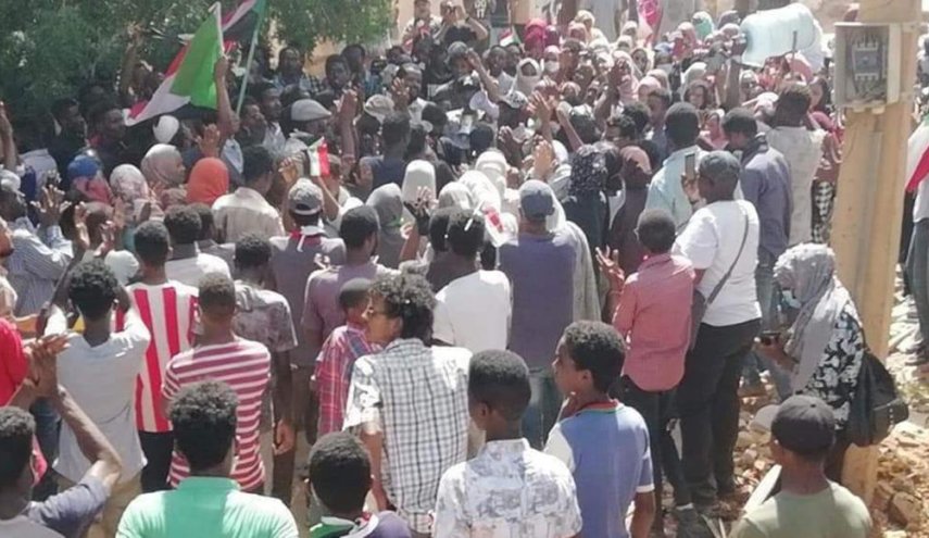 دول عربية تدعم مشاريع لزعزعة استقرار السودان