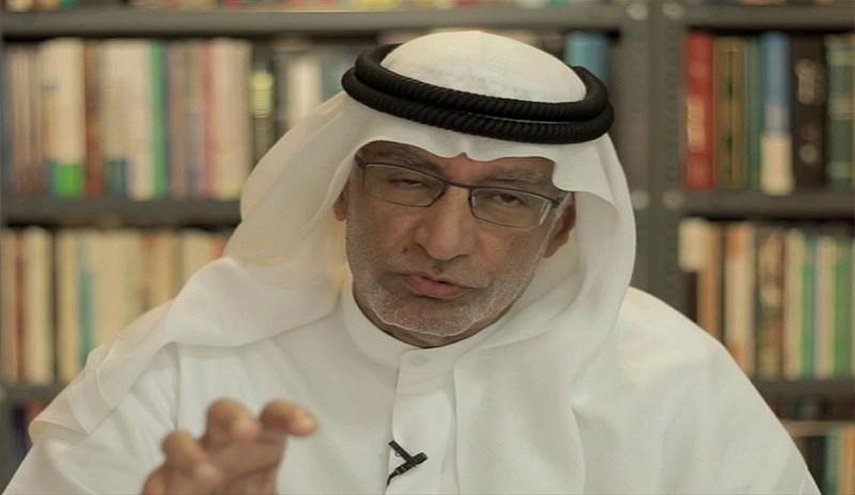مستشار 'ابن زايد' يجن جنونه: كل من يذهب الى تركيا احمق