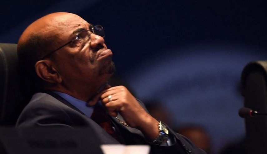علي الحاج: يجب محاكمة البشير أمام الجنائية الدولية لمنع تكرار جرائم دارفور في السودان