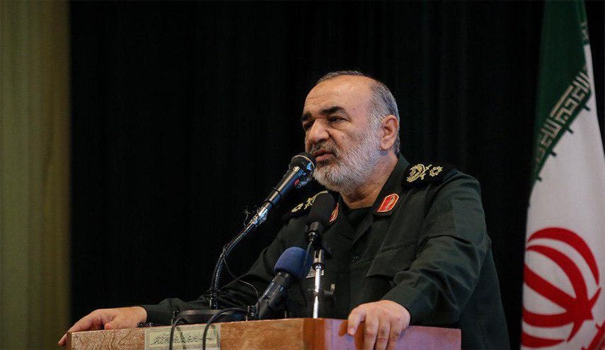 اللواء سلامي: اقتدار حرس الثورة سند لدبلوماسيتنا