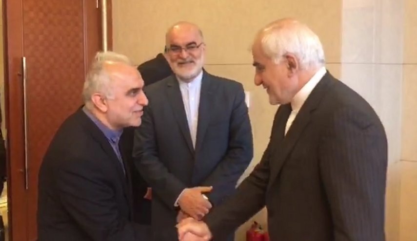 وزير إقتصاد ايران يصل بكين