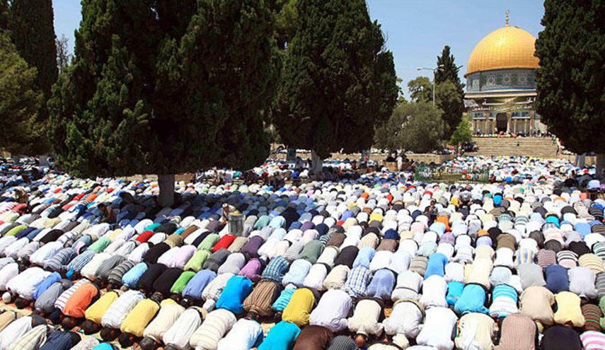 جرائم الاحتلال بحق الاقصى والفلسطينيين في رمضان