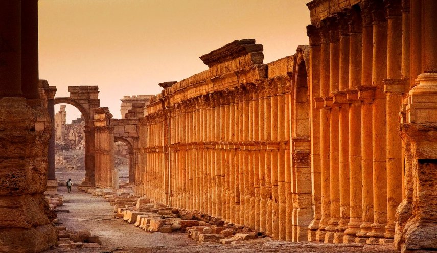 النور يعود إلى تدمر
