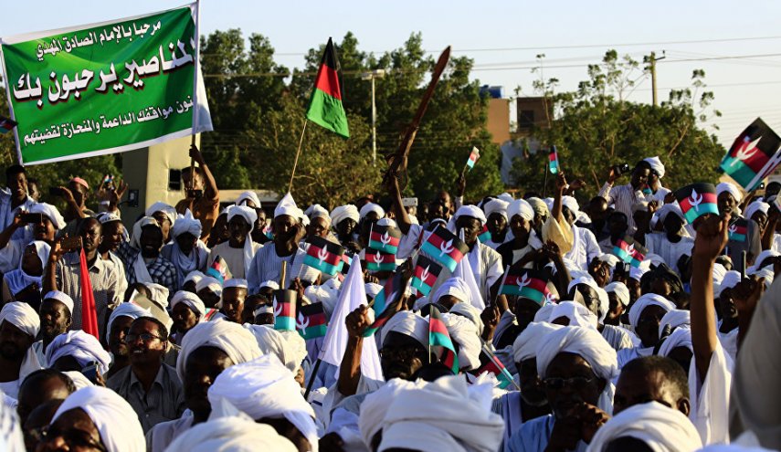 السودان... قرارات حكومية لامتصاص الغضب الشعبي في رمضان