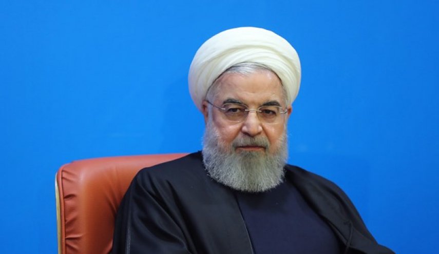 روحاني: سنواصل تصدير النفط رغم انف الاميركيين
