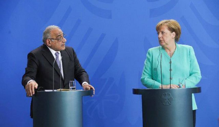 عبد المهدي يلتقي ميركل في برلين