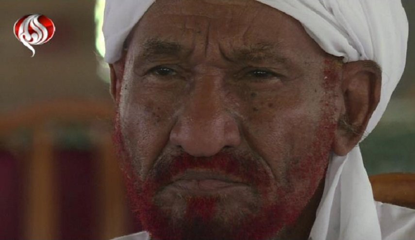     الصادق المهدي يدعو المتظاهرين إلى عدم استفزاز الجيش

