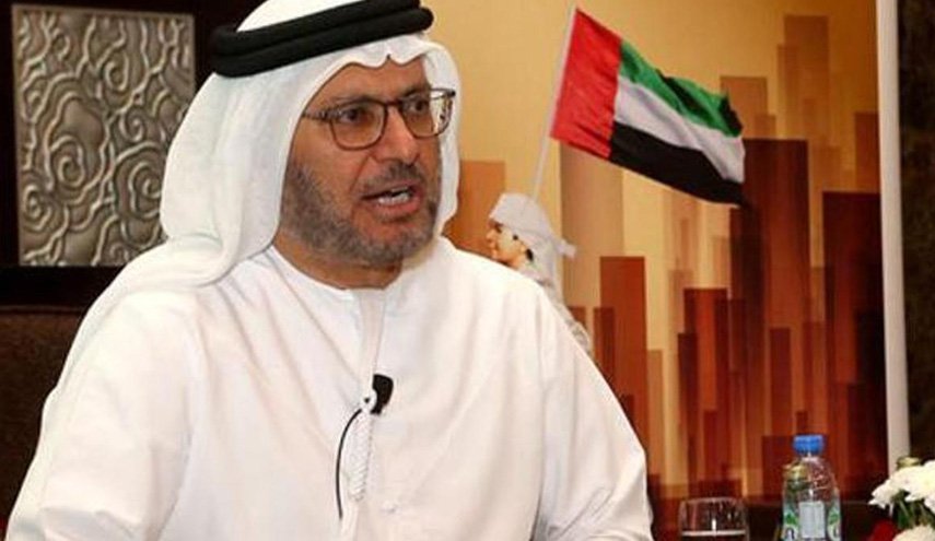قرقاش يطالب بدعم الاستقرار في ليبيا والليبيون يردون