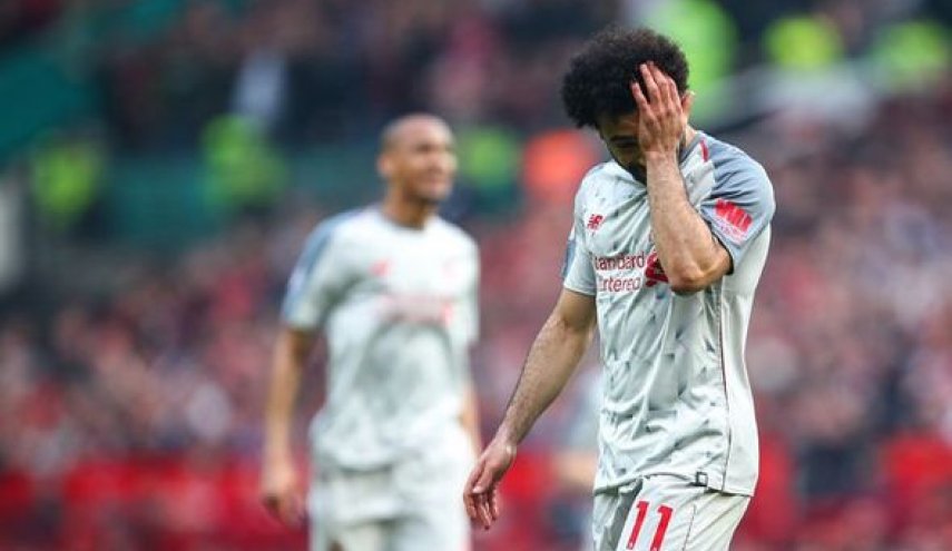 بالتفاصيل: محمد صلاح يتألم ويبكي يوميا في غرفته! 