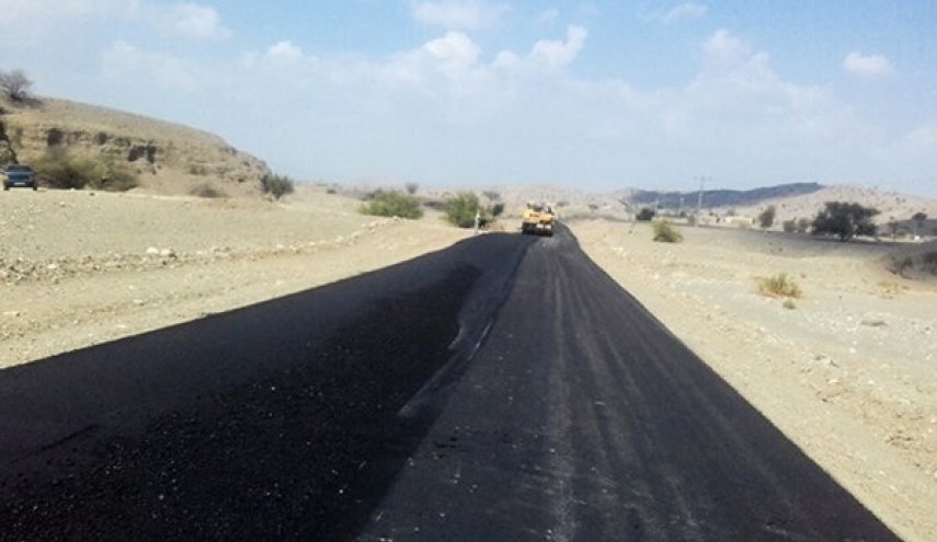 خبراء إيرانيون يبتكرون تقنیة لإنتاج زفت ذاتي الإصلاح