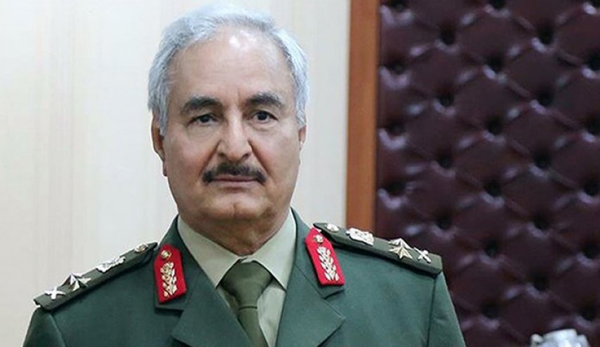 حفتر يرفض هدنة رمضان و يتعهد بـ'تحرير' طرابلس