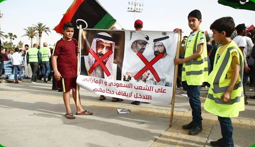  مظاهرات طرابلس: على الشعب السعودي والإماراتي التدخل لإيقاف حكامهم
