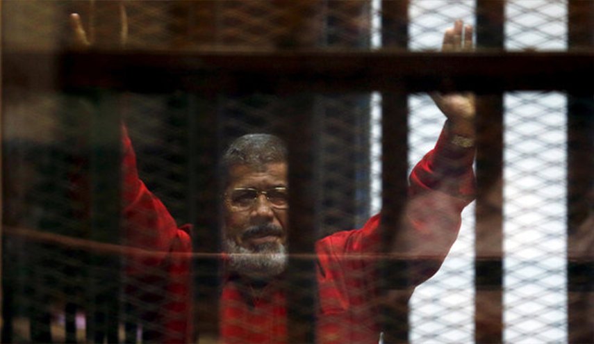 تأجيل محاكمة مرسي في قضية 