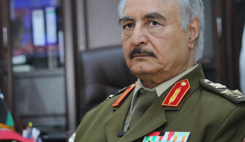 صحيفة أمريكية: ترامب دعم حفتر بعد ضغط سعودي ومصري