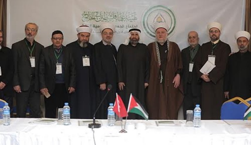  علماء فلسطين: سنبقى نقاوم لتحرير كل فلسطين