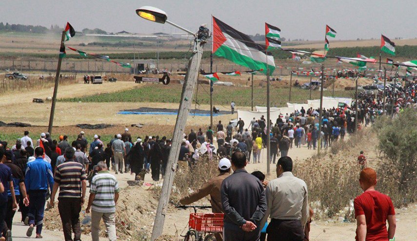الجماهير تتوافد لمخيمات العودة شرقي القطاع في يوم القدس العالمي

