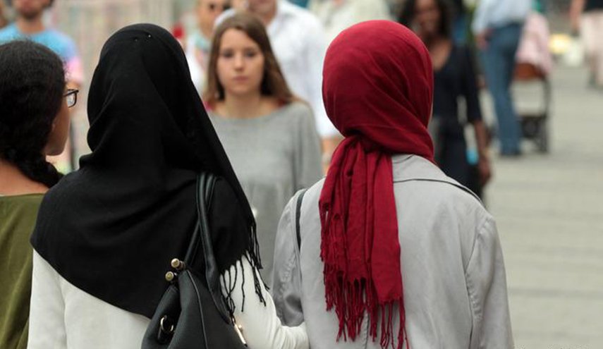 ألمانيا بصدد حظر الحجاب في المدارس الابتدائية  