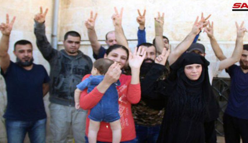 تحرير تسعة مختطفين بينهم طفل وامرأتان كانوا محتجزين لدى الارهابيين بريف حلب
