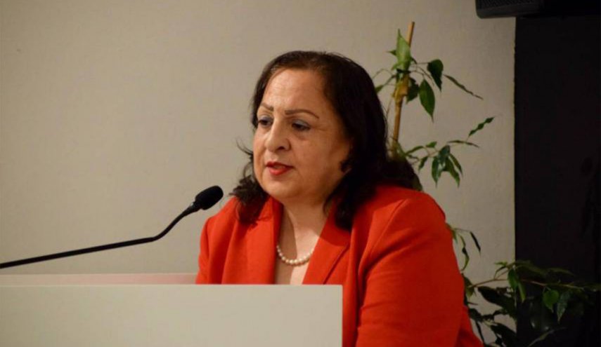الطفلة 'عائشة' تجسد معاناة شعب فلسطين بأكمله