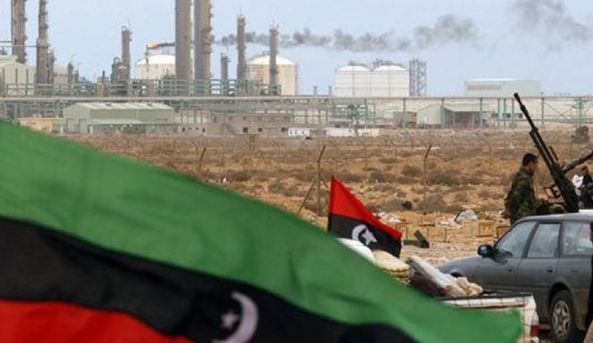قتلى بهجوم داعشي على حقل نفطي في ليبيا 