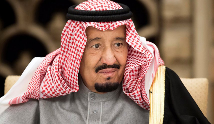 مستشار تركي يحذر الملك سلمان: هذا الخطر سيجركم للهاوية