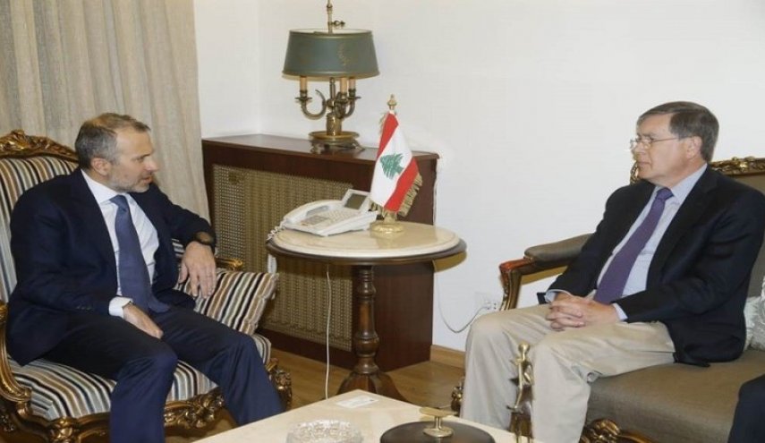 الوسيط الأميركي يعيد إلى لبنان الجواب الإسرائيلي بشأن ترسيم الحدود