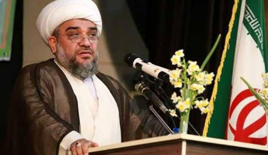مقتل امام جمعة مدينة كازرون فجر اليوم الاربعاء