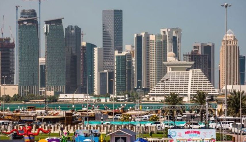 قبل ساعات من قمتي مكة... أمير قطر يستقبل رئيس وزراء دولة عربية