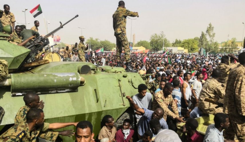 تجمع المهنيين السودانيين: المجلس العسكري يخطط لمجزرة بهذه الذريعة