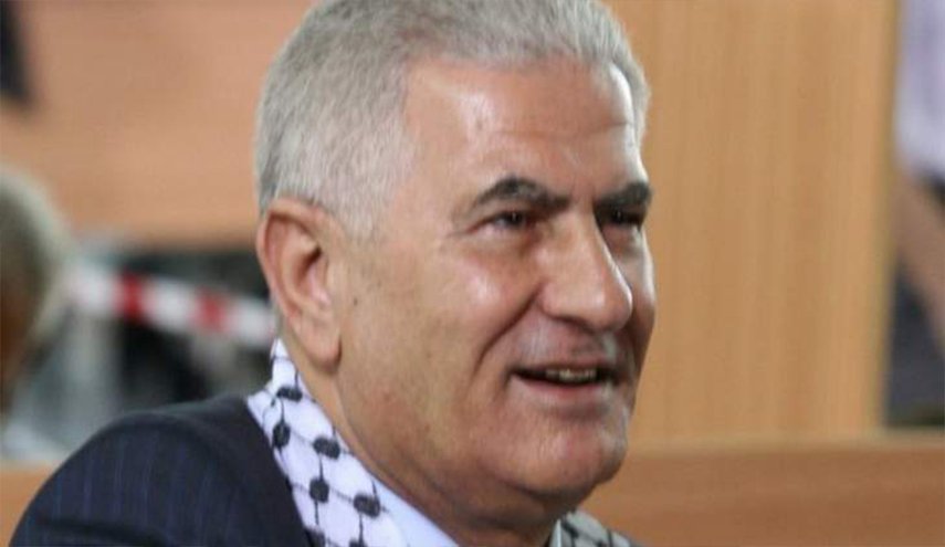 عباس زكي: المشاركة في مؤتمر المنامة منتهى الخيانة!