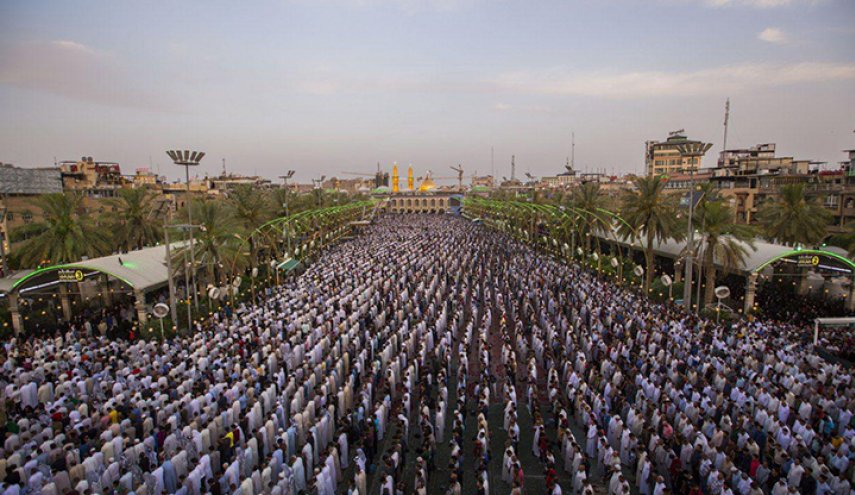 صلاة العيد في كربلاء + صور