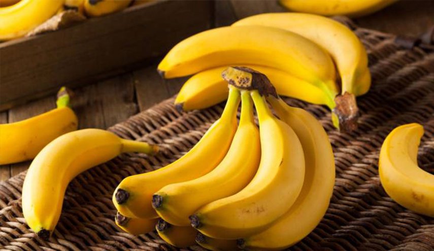احذروا .. خطر كبير يسببه تناول الموز على معدة خاوية 