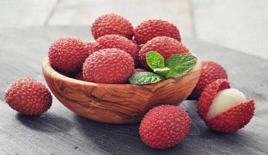 فاكهة قاتلة تودي بحياة عشرات الأطفال سنويا