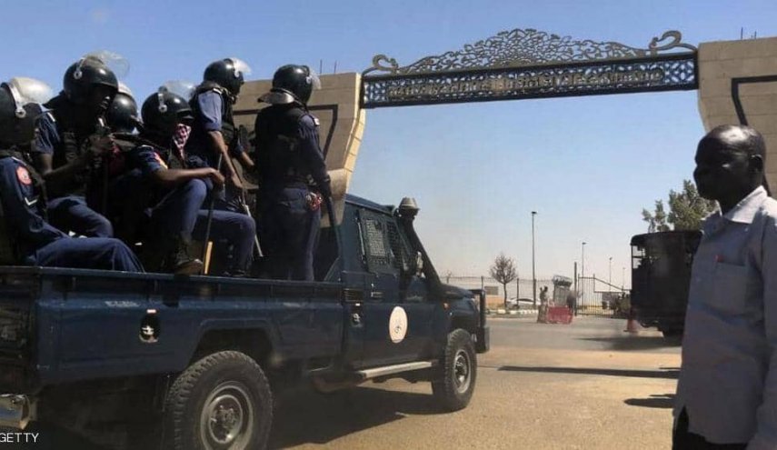 اعتقال 1000 عسكري سوداني شاركوا في مجزرة فض الإعتصام