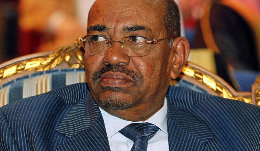 تهمة كافية للحكم بإعدام البشير في نصف ساعة!