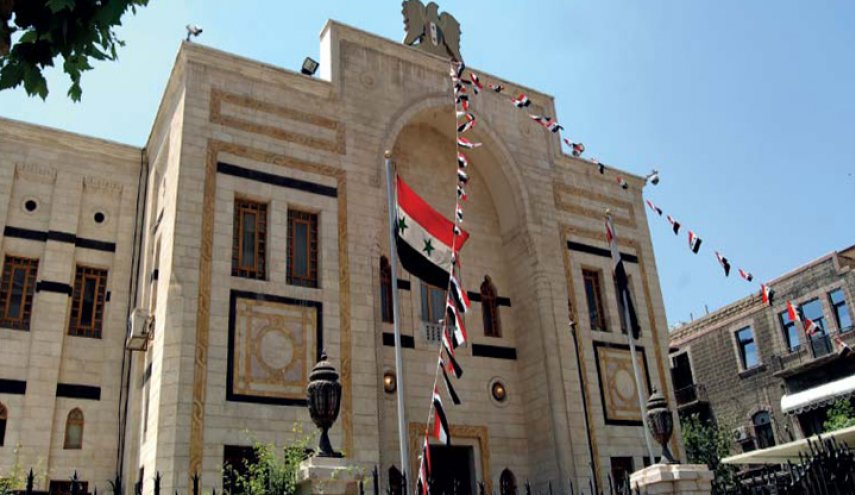 الدولار فوق 600 ليرة سورية.. والنوّاب يجيبون