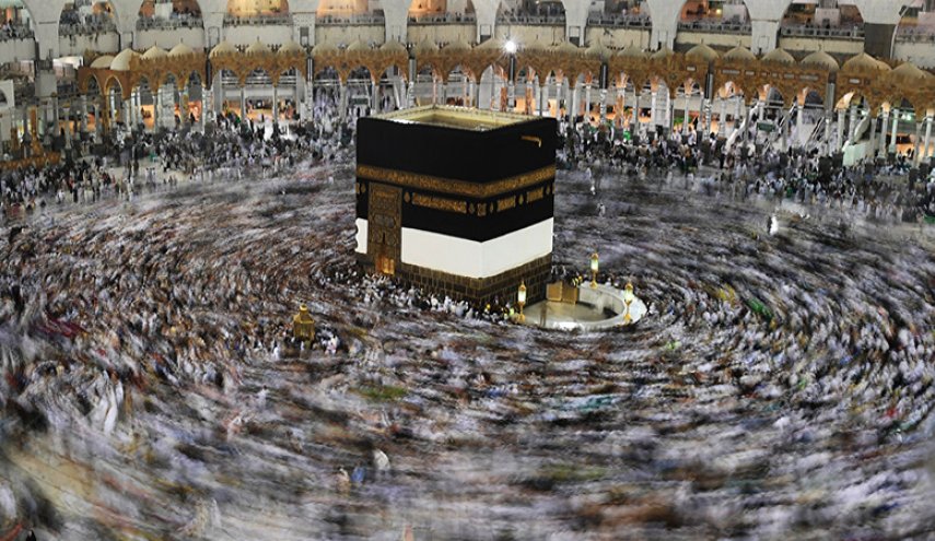السعودية تقرر وقف العمرة دون ذكر أسباب