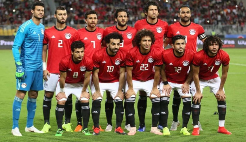 صلاح والجمهور رهان مصر على لقب ثامن