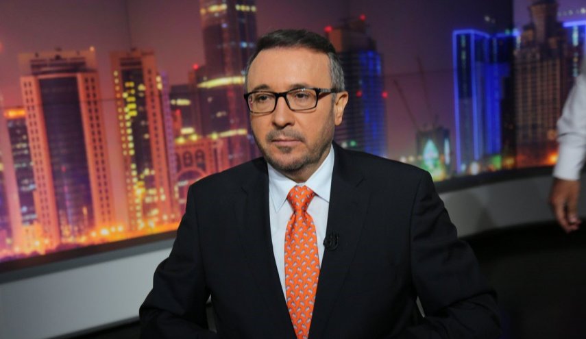 فيصل القاسم يسخر من السعودية واسقاط الطائرة الأمريكية بهذه التغريدة النارية