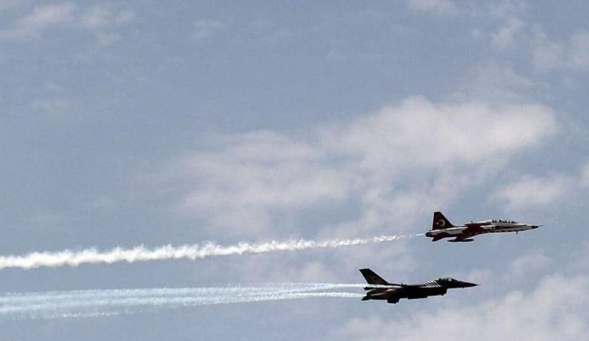الدفاع التركية: تحييد 7 إرهابيين في غارة شمالي العراق 